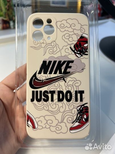 Чехол на iPhone 11 pro