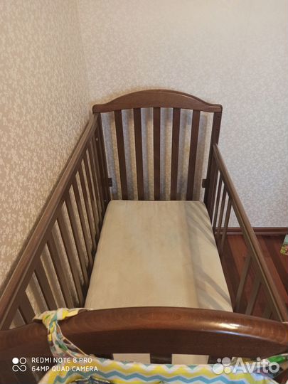 Детская кроватка