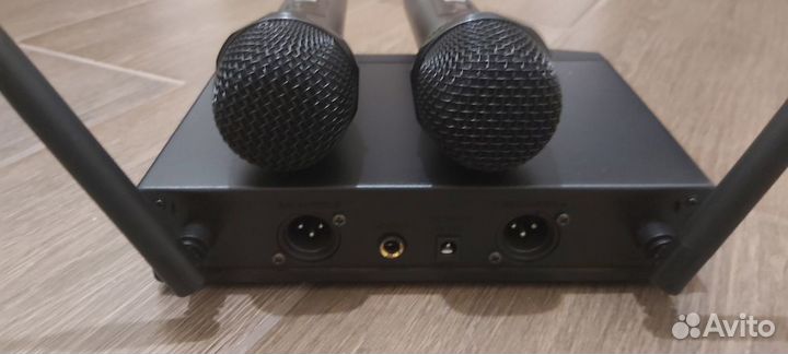 Радиосистема беспроводная на 2 микрофона