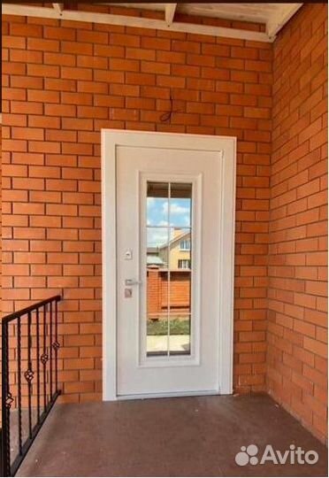 Дверь входная с стеклом и решеткой / Неаполь