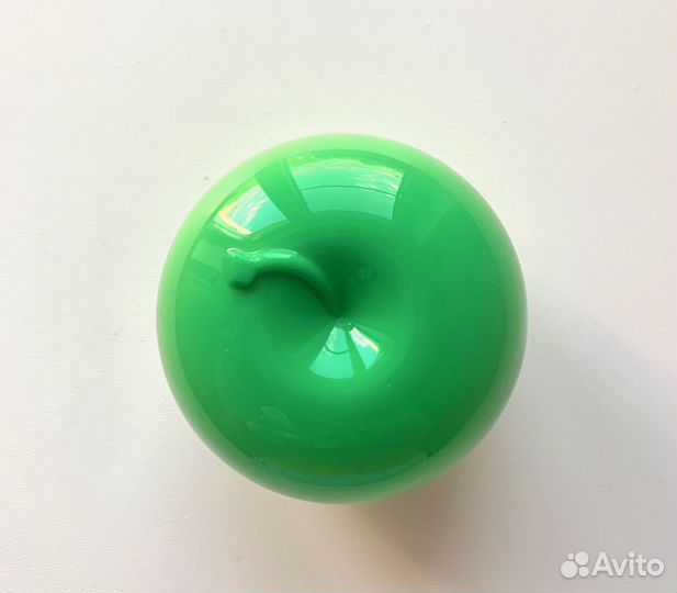 Яблоко декоративное зелёное шкатулка