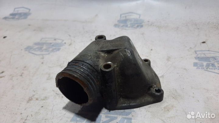 Корпус термостата Bmw 7-Series E32 M30B30 1989