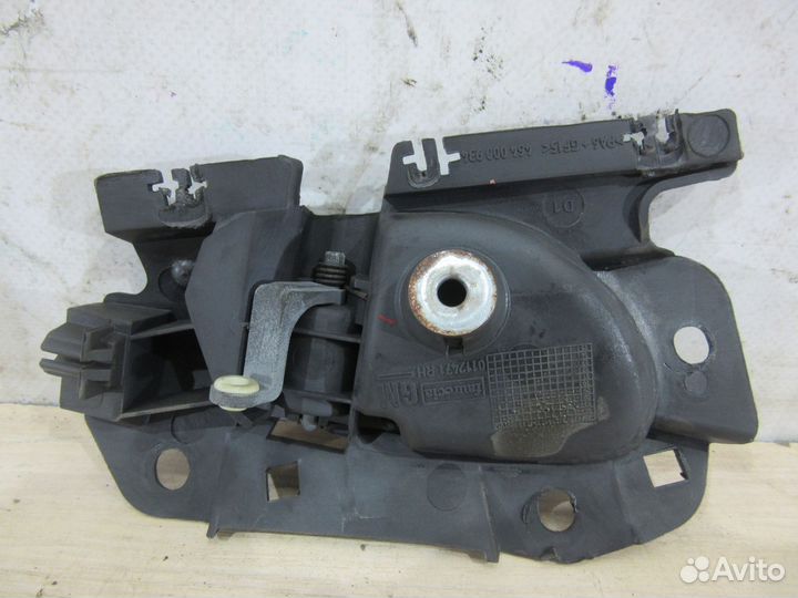 Ручка двери внутренняя правая Opel Corsa D