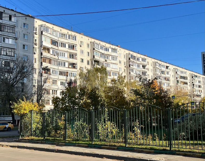 Квартира-студия, 13,6 м², 1/9 эт.