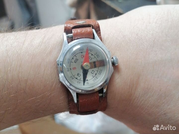 Наручный компас СССР