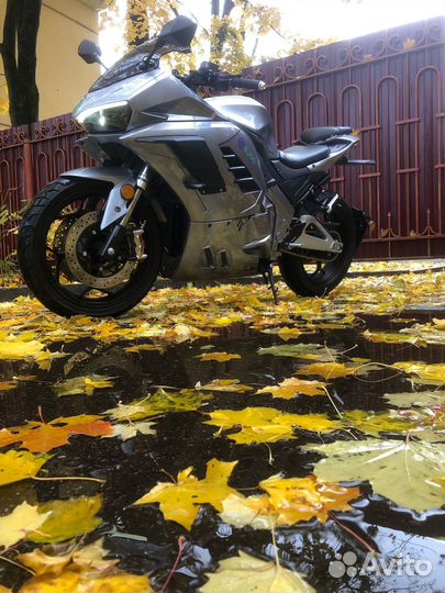 Электромотоцикл Ducati Panigale