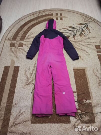 Зимний комбинезон для девочки