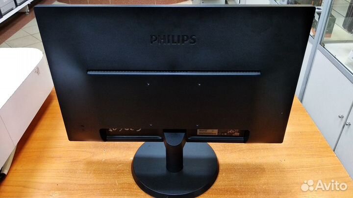 Монитор Philips 223V5L(22