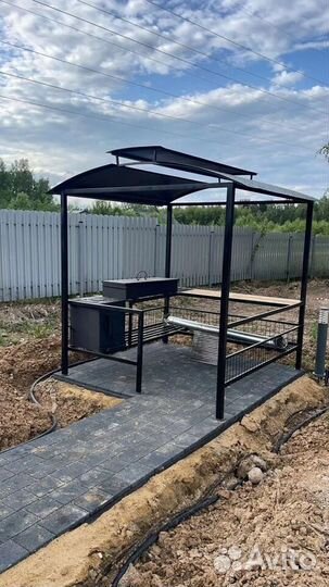 Мангал кованый с крышей