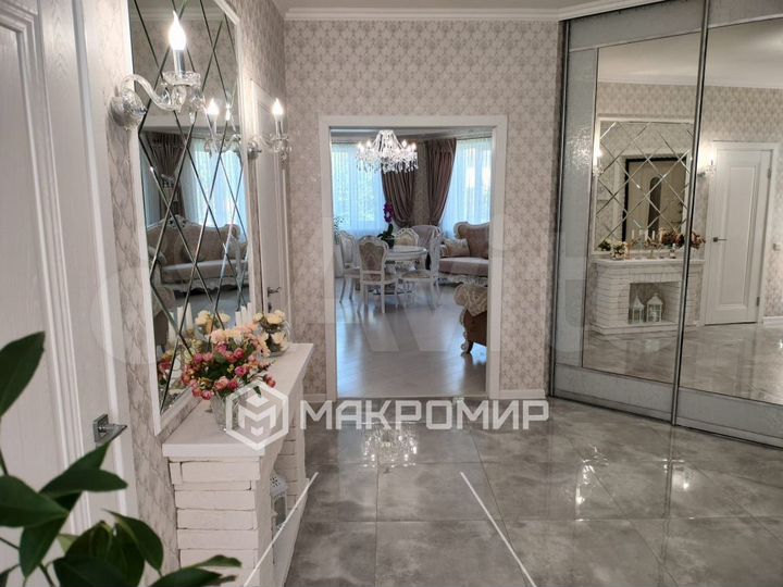 Коттедж 153 м² на участке 5 сот.