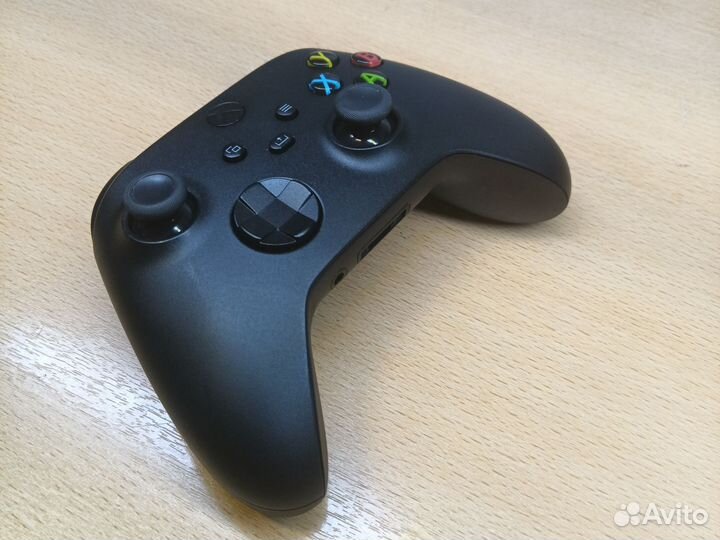 Microsoft Xbox Wireless Controller оригинал