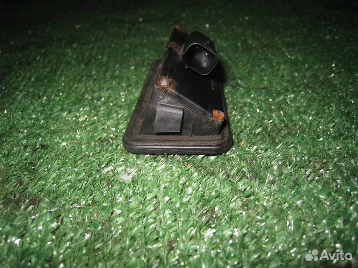 Кнопка багажника Ford Focus 2 (CB4) 2009