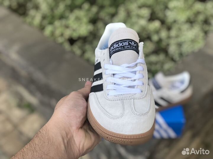 Кроссовки Adidas Handball Spezial Aluminum Core Bl