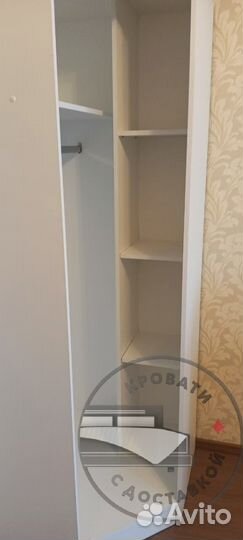 Шкаф распашной