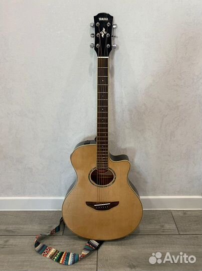Yamaha apx 600,Акустическая гитара