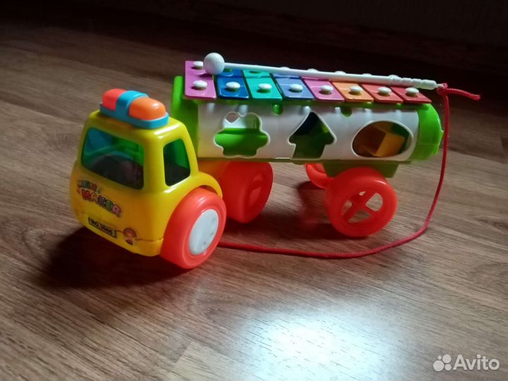 Развивающий автомобиль