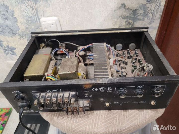 Усилитель roxton AA-35 amplifier