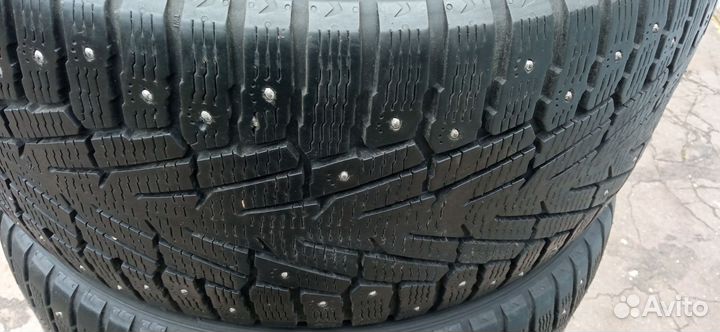 Nokian Tyres Hakkapeliitta 7 SUV 295/40 R21 109V