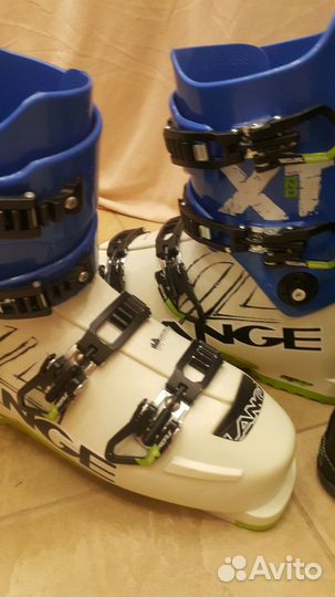 Горнолыжные ботинки Lange XT120