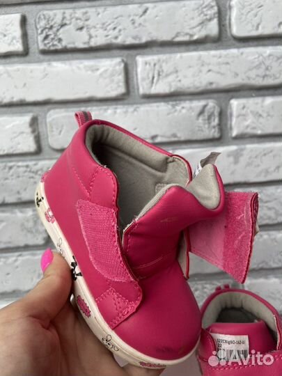 Ботинки демисезонные для девочки 22 размер