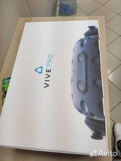 VR комплект Htc vive pro starter kit