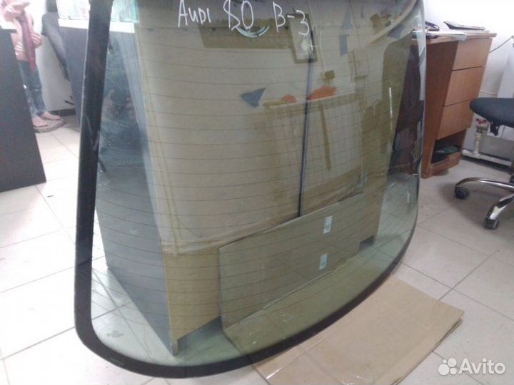 Стекло кузовное Audi 80 B3 1986-1991