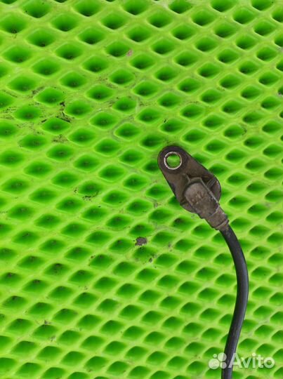 Датчик авс переднего колеса Киа ceed 1