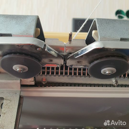 Вязальная машина Silver Reed SK280/srp60n