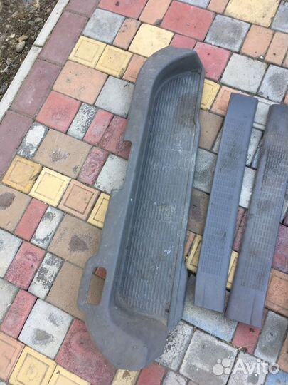 Порожек накладка Toyota Noah 2002, AZR 60 65