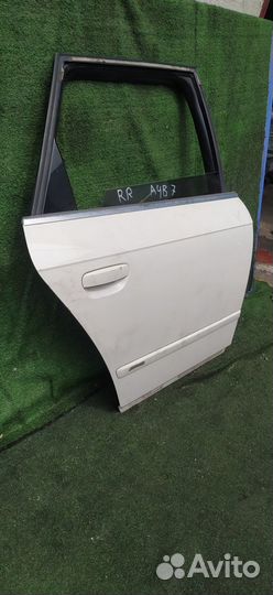 Дверь задняя правая в сборе задняя правая Audi A4