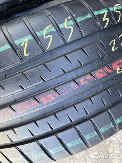 Michelin Pilot Sport 4 S 255/35 R22 99Y