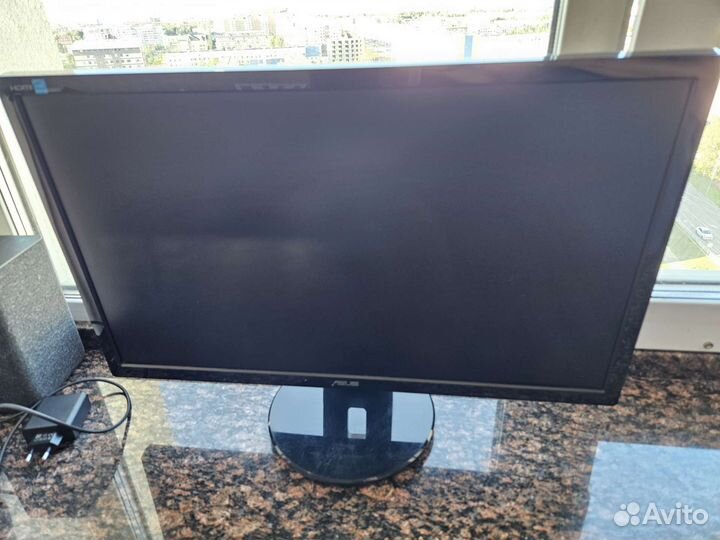 Монитор Asus 24 HD