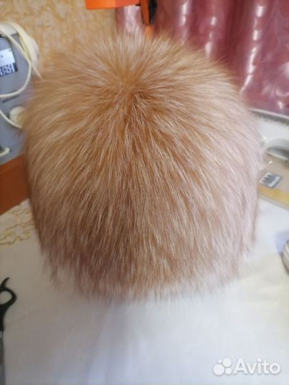 Меховая шапка лиса
