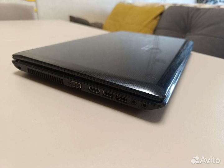 Ноутбук asus