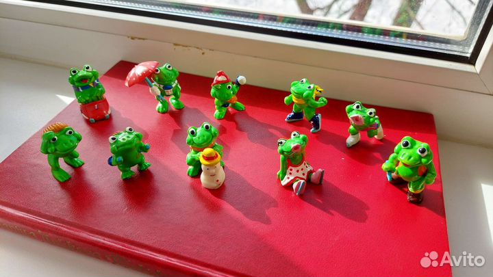 Фигурки киндер