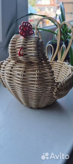Корзина плетеная Курочка