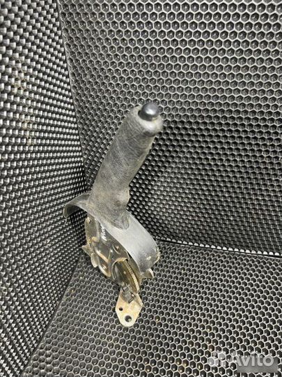 Ручник Nissan Primera P11 1995-2000