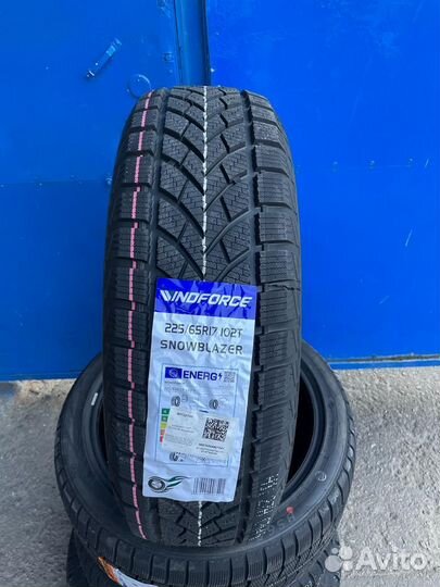 Windforce Snowblazer 225/65 R17 102T