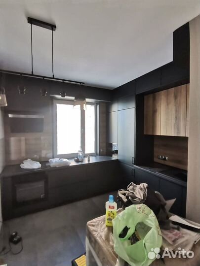 Кухня под потолок