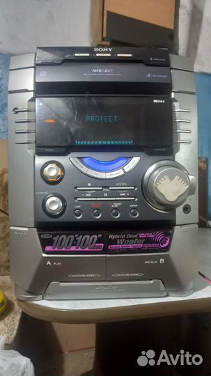 Музыкальный центр