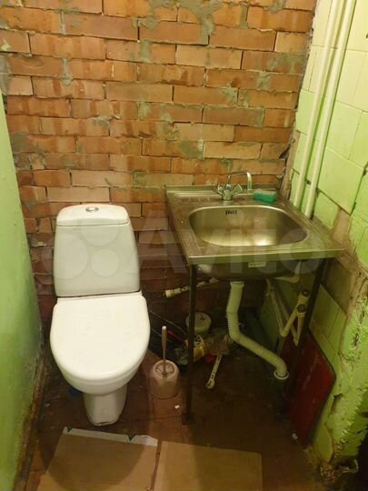 Комната 11 м² в 2-к., 1/5 эт.