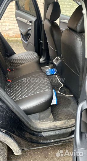 Чехлы для audi Q3