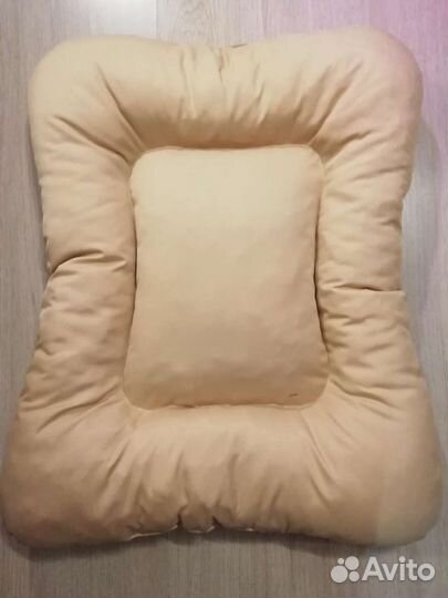 Лежанки для собак больших и средних пород