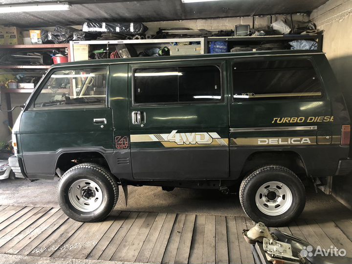 Mitsubishi Delica 1.8 МТ, 1985, 100 000 км