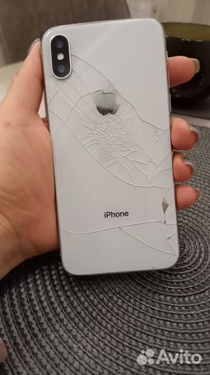 iPhone X, 64 ГБ