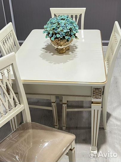 Обеденная группа стол стулья