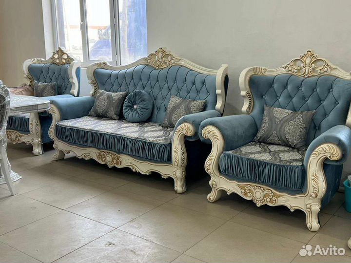 Диван и 2 кресла