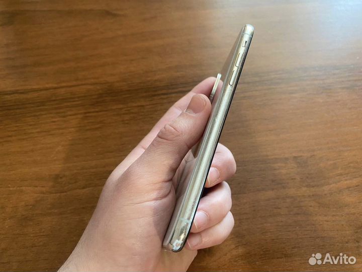 iPhone X, 256 ГБ