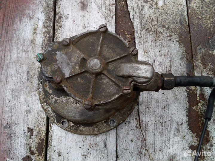 Вакуумный насос OM 615, OM 616, OM 617