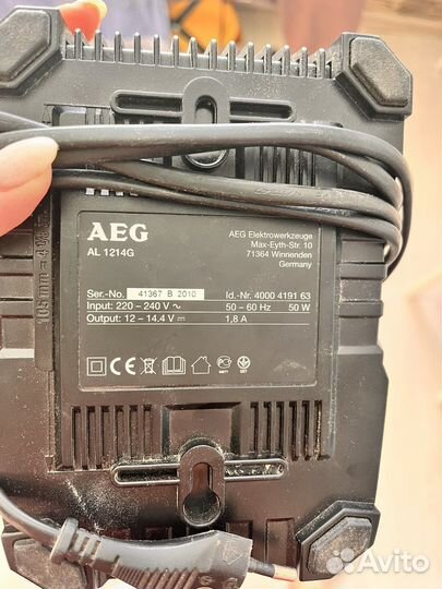 Зарядное устройство для шуруповерта